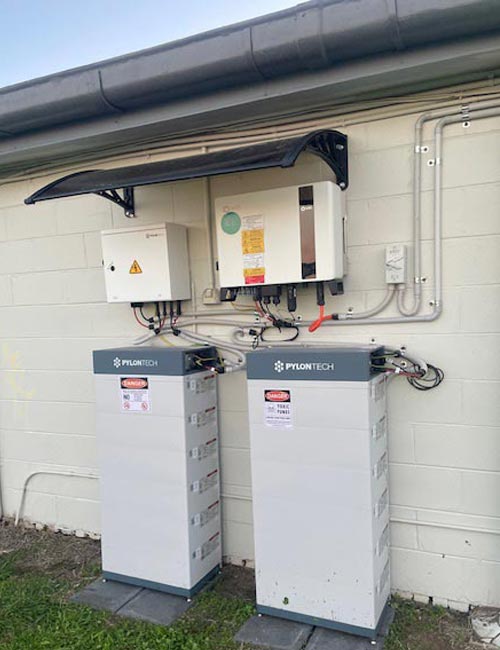 Residential rooftop solar installation