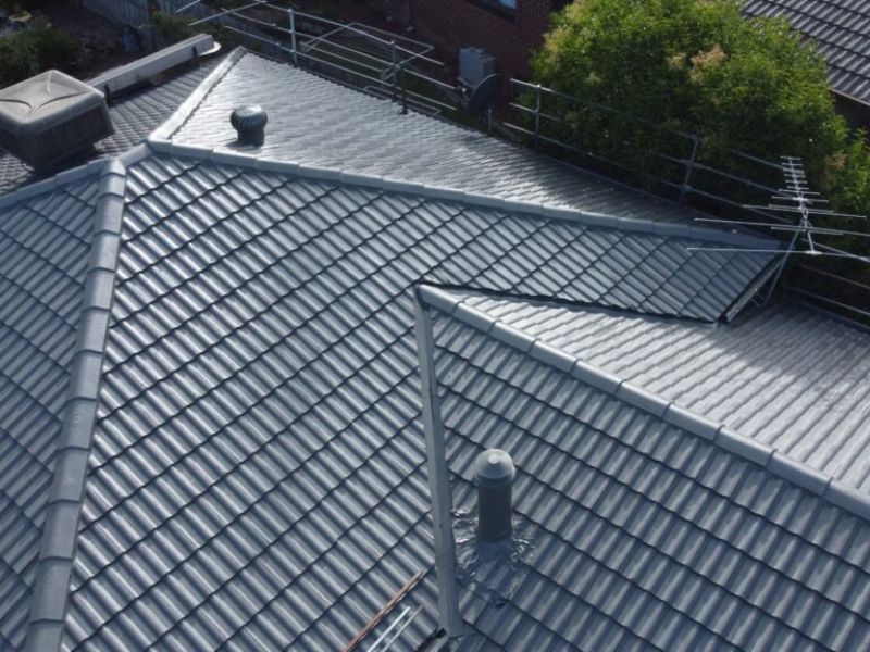 Ridge-Cap-Pointing-08